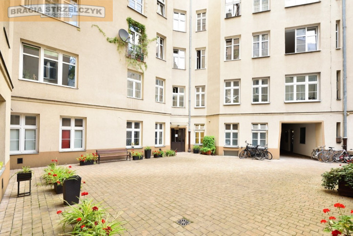 Mieszkanie Sprzedaż  Mokotów Chocimska 11